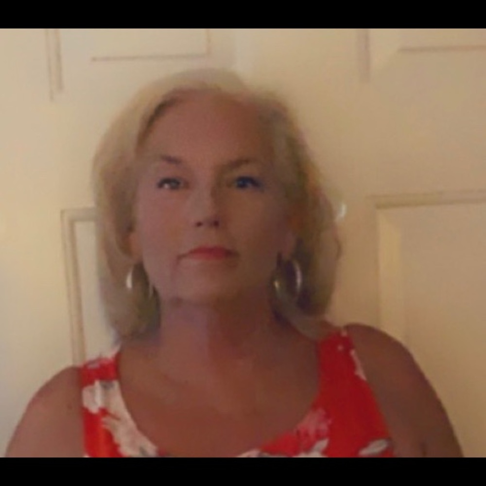 Meet your Posher, Terri